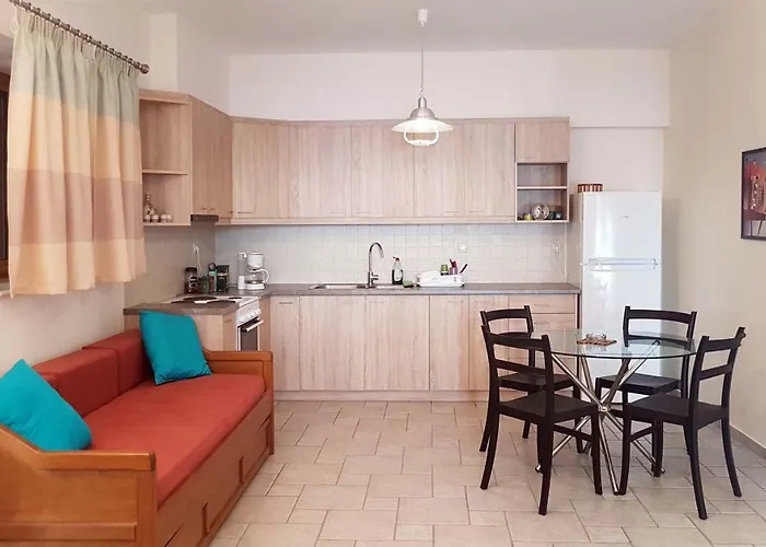 Olive Stonehouses * Calamata