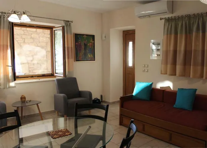 Olive Stonehouses Calamata